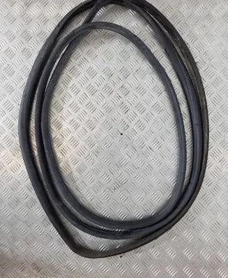 Hyundai Solati H350 Sliding door rubber seal 