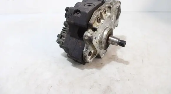 Citroen Xsara Picasso Fuel injection high pressure pump 0445010089