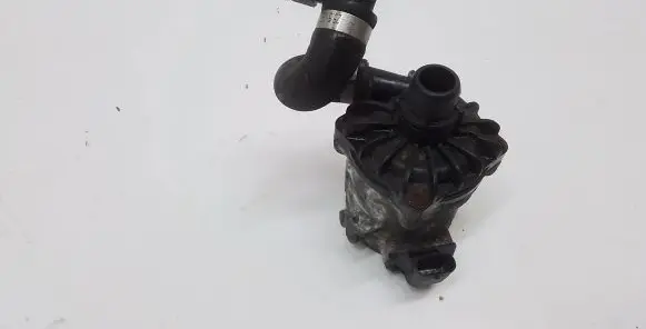 BMW 7 F01 F02 F03 F04 Electric auxiliary coolant/water pump 7566335