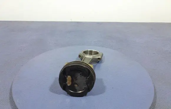 BMW 3 G20 G21 Piston 8697733