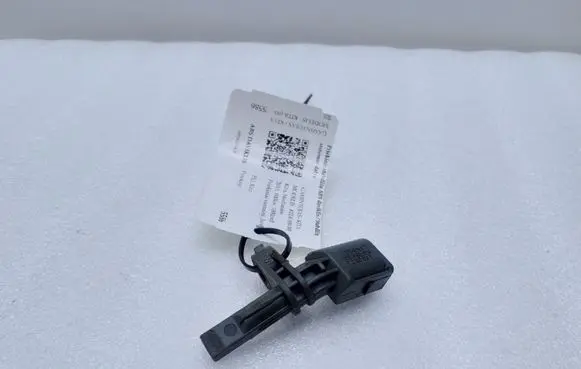 Porsche Cayenne (9PA) ABS brake wheel speed sensor 7L0927808B