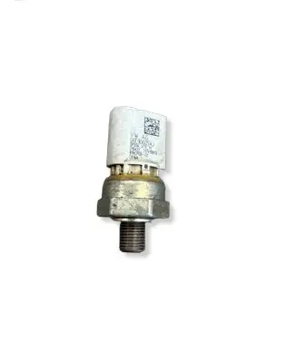 Audi RS3 8Y Oil pressure sensor 06E906054J 81HCP0801