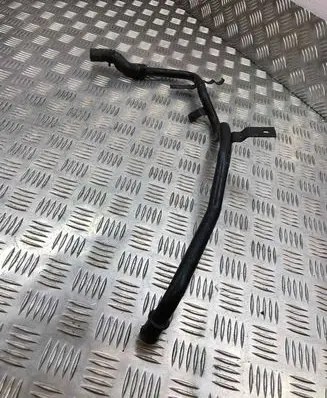 Audi A8 S8 D3 4E Engine coolant pipe/hose 4E0265235