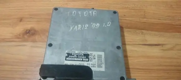 Toyota Yaris Engine control unit/module 8966152064 89661-52064