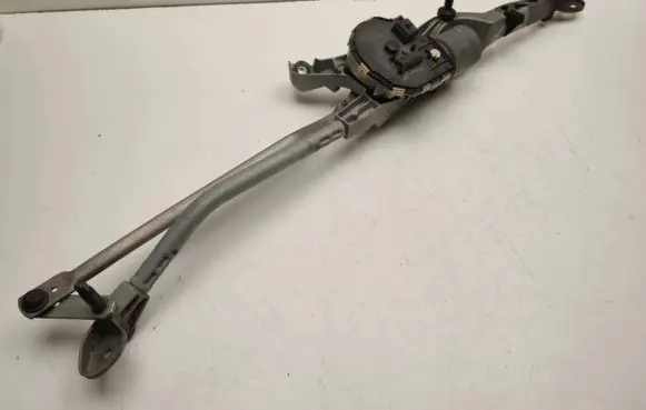 Mercedes-Benz E W212 Front wiper linkage A2128201240