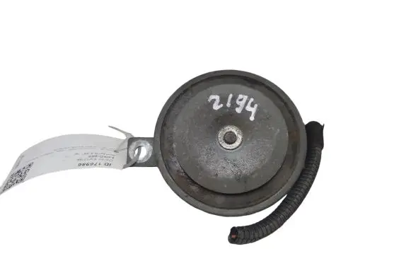 Opel Zafira B Horn signal A28657625