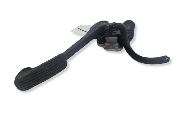 Volvo S60 Accelerator throttle pedal 30636003
