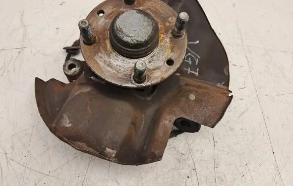 Mazda MX-5 NB Miata Front wheel hub spindle knuckle 