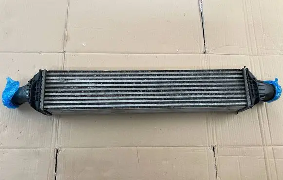 Audi A4 S4 B9 Intercooler radiator 8W0145805R