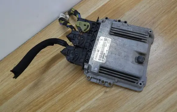 Jaguar XF X250 Engine control unit/module EX2312C520V 1039S67566 0281030418