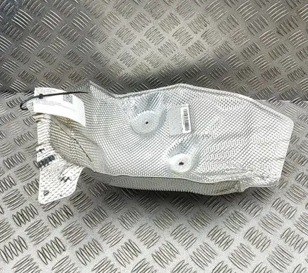 BMW X5 G05 Heat shield in engine bay 7424938