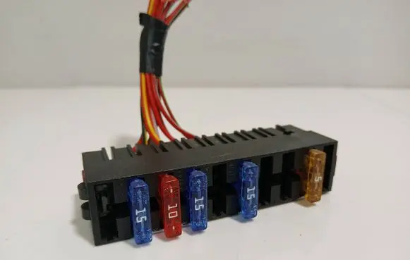 Audi A6 S6 C6 4F Fuse box set 4d0937501