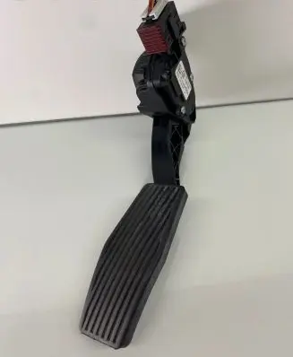 Opel Insignia A Accelerator throttle pedal 6PV00976500 13237352
