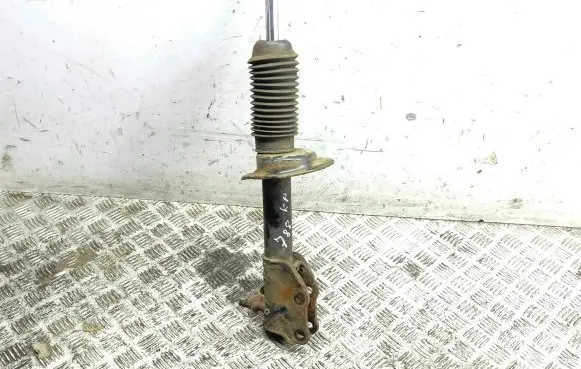 Mazda CX-7 Front shock absorber/damper EH6434900A