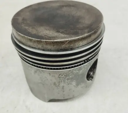 Mercedes-Benz 190 230 W110 W111 Piston 1300309517 A1300309517 M130