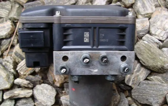 Audi A6 C7 ABS Pump 4G0614517R 090512