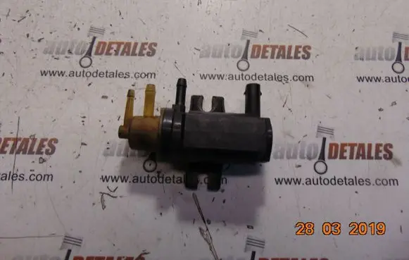 Mercedes-Benz E W212 Turbo solenoid valve A0071531428