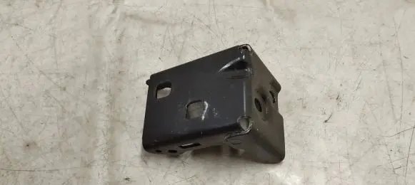Mercedes-Benz E W213 Radiator support slam panel bracket A2136261300