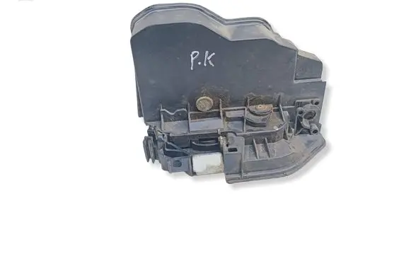 BMW 5 F10 F11 Front door lock 7229461