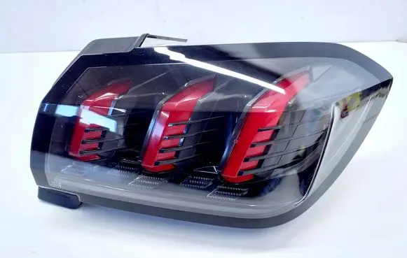 Peugeot 208 II Rear/tail lights 9823216680