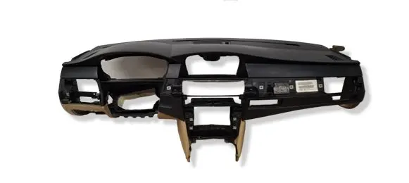BMW 5 E60 E61 Dashboard