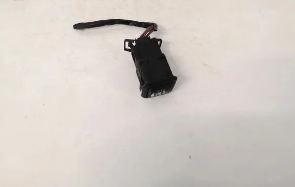 Seat Toledo II (1M) Fuel tank opening switch 3b0959833a