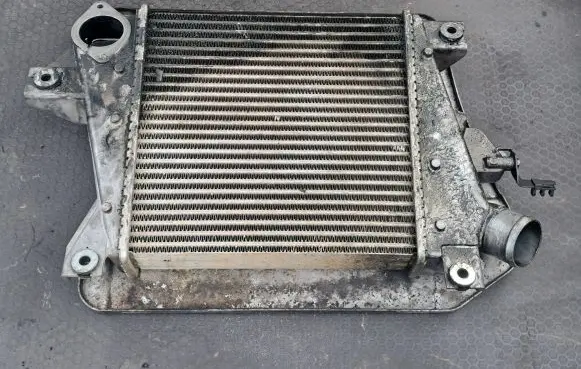 Nissan X-Trail T30 Intercooler radiator