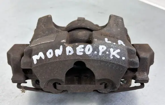 Ford Mondeo MK V Front brake caliper DG9C2B134C DG9C2011EE