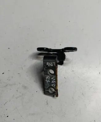 Volvo V40 Front door upper hinge 25178
