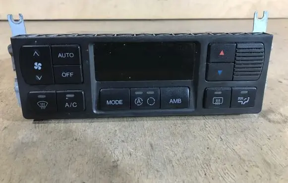 Hyundai XG Climate control unit 9725039300