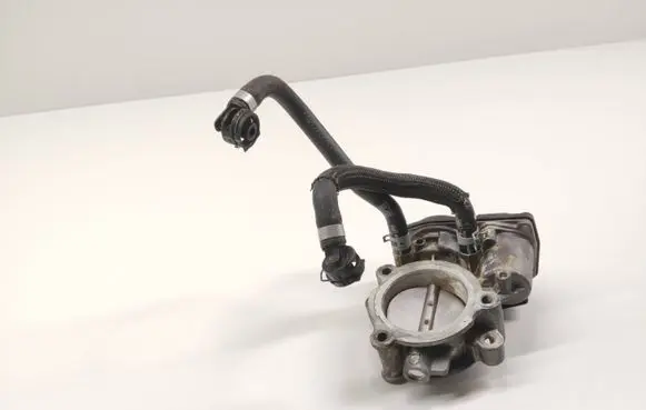 Volvo XC40 Throttle valve 31459143ac