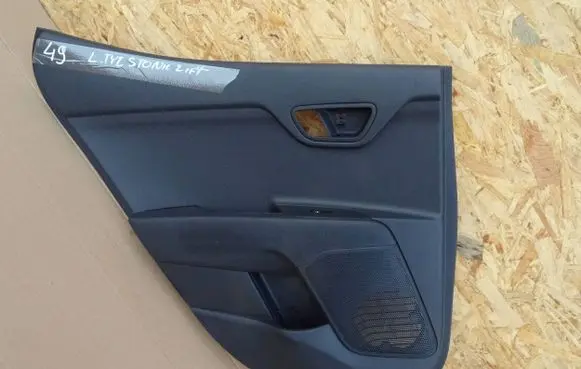 KIA Stonic Coupe rear side trim panel 