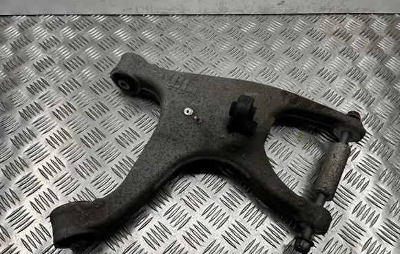 Rear upper control arm/wishbone