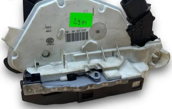 Skoda Superb B8 (3V) Central body control module A2911 5N1837015F