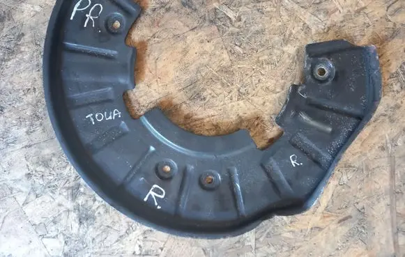 Volkswagen Touareg II Front brake disc dust cover plate 7L0615311B