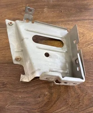 Renault Master III Fender mounting bracket 03G37490R