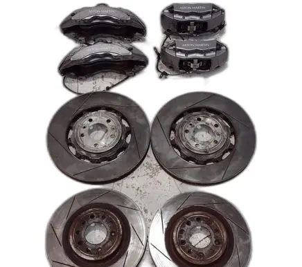 Aston Martin Vantage III Brake discs and calipers set 