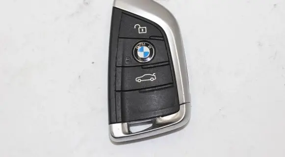 BMW X1 F48 F49 Ignition key/card 6805990 5FA01192533 2013DJ5983