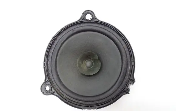 Opel Vivaro Front door speaker 577449