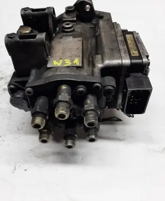 Audi A4 S4 B6 8E 8H Fuel injection high pressure pump 059130106J