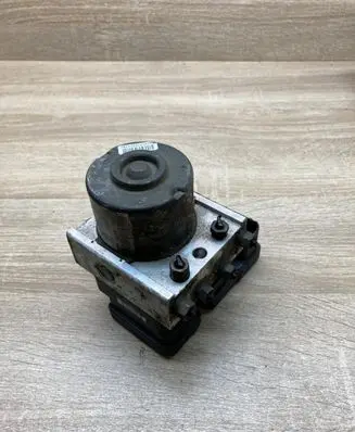 Peugeot 206 ABS Pump 1009701143 5WK84108