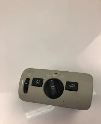 Volvo V40 Light switch 31443832