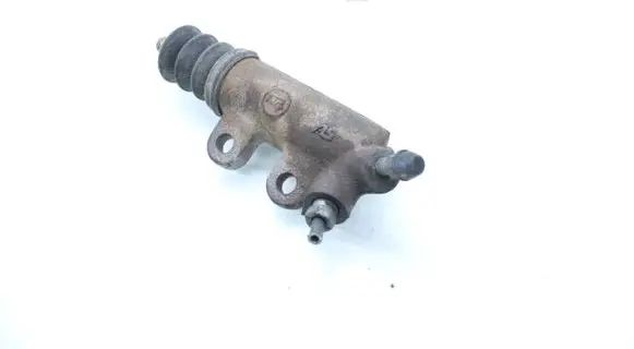Clutch slave cylinder