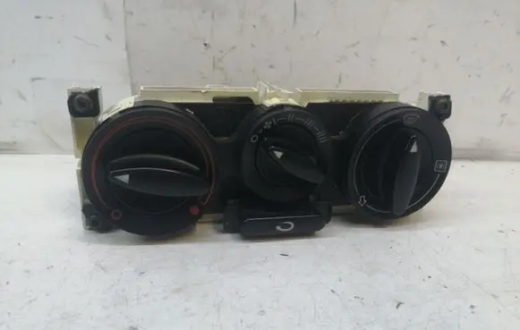 Audi A3 S3 8L Climate control unit 8L0819045A