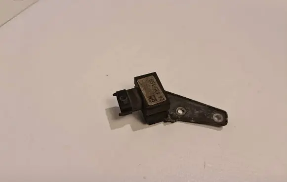 Sensor