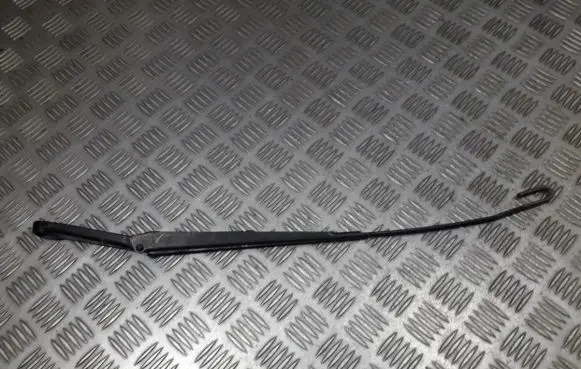 Opel Zafira A Front wiper blade arm 90582558