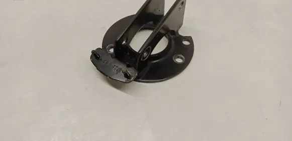 Mercedes-Benz GL X164 Engine mounting bracket A1646200516