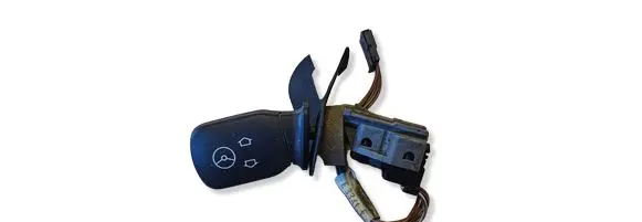 BMW 5 E39 Steering wheel adjustment handle/lever 8352849