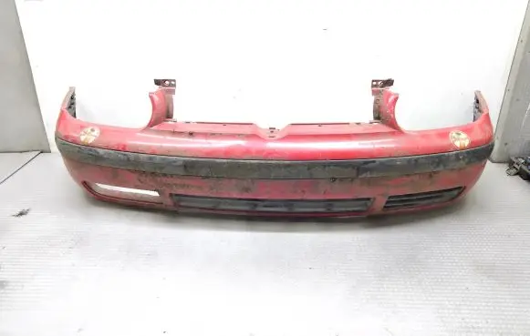 Volkswagen Golf IV Front bumper