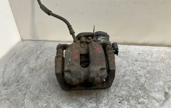 Rear brake caliper